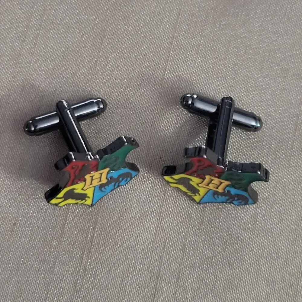 Harry Potter Hogwarts crest logo cufflinks